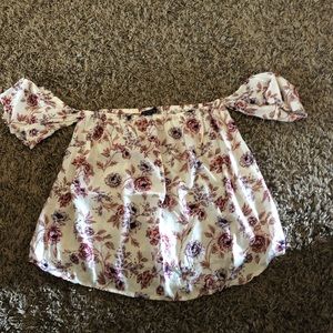 american eagle off the shoulder top